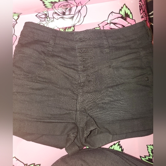 Lovesick Black High Waist Women's Jeans Shorts - Picture 1 of 2